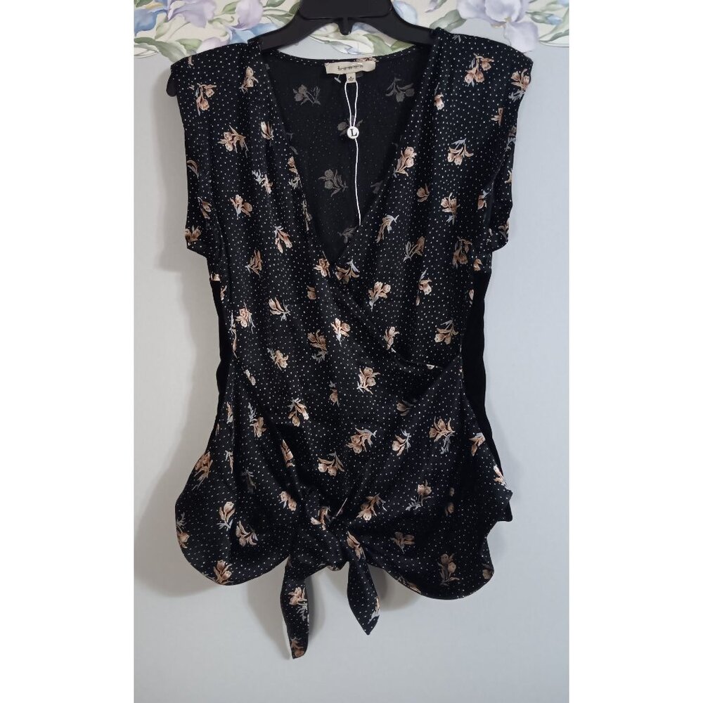 Lenon Collection NWOT Medium Black Satin Floral Wrap Velour Occasion Work Shirt
